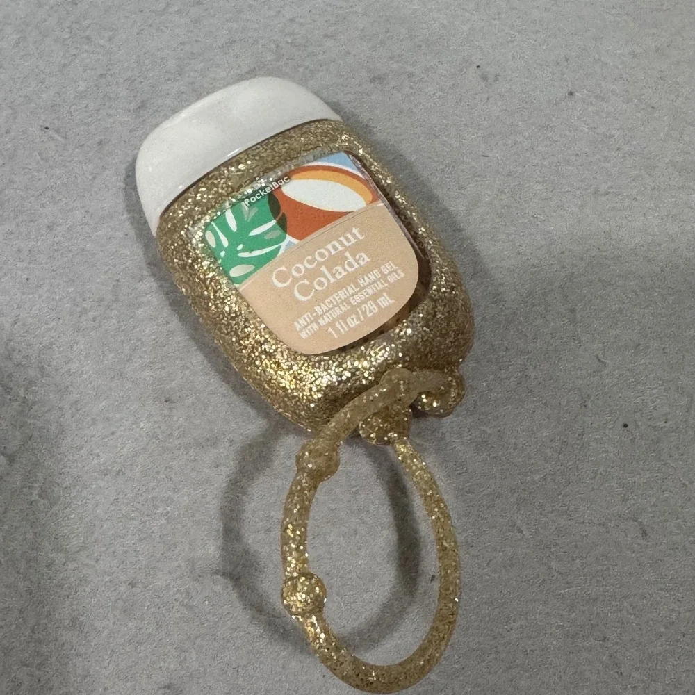 Bath & Body Works Hand Sanitizer Gold Glitter Coconut Colada PocketBac 1oz